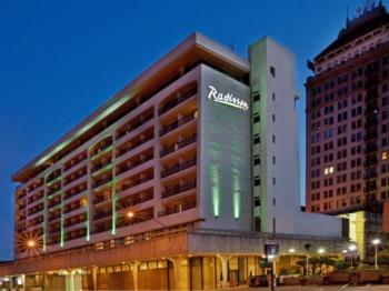 Radisson Hotel Fresno Conference Center Main image